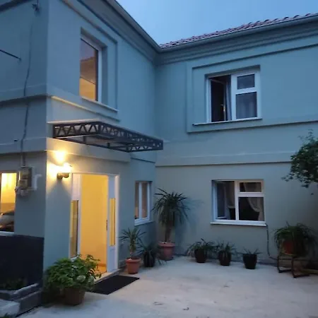 Traditional House L&a * Korce