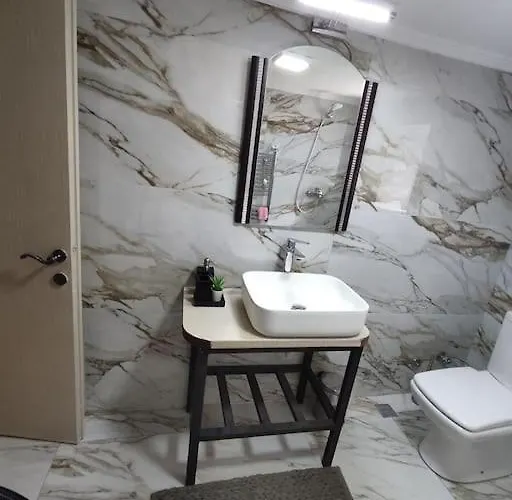 Traditional House L&a Korcza