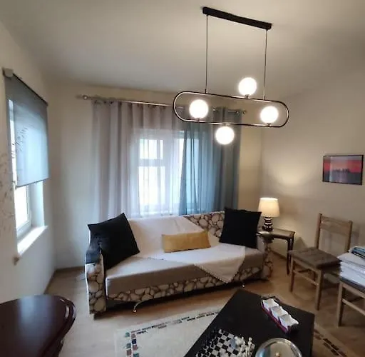 Dom wakacyjny Traditional House L&a *