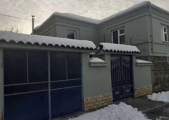 Traditional House L&a