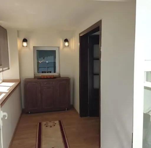 Traditional House L&a